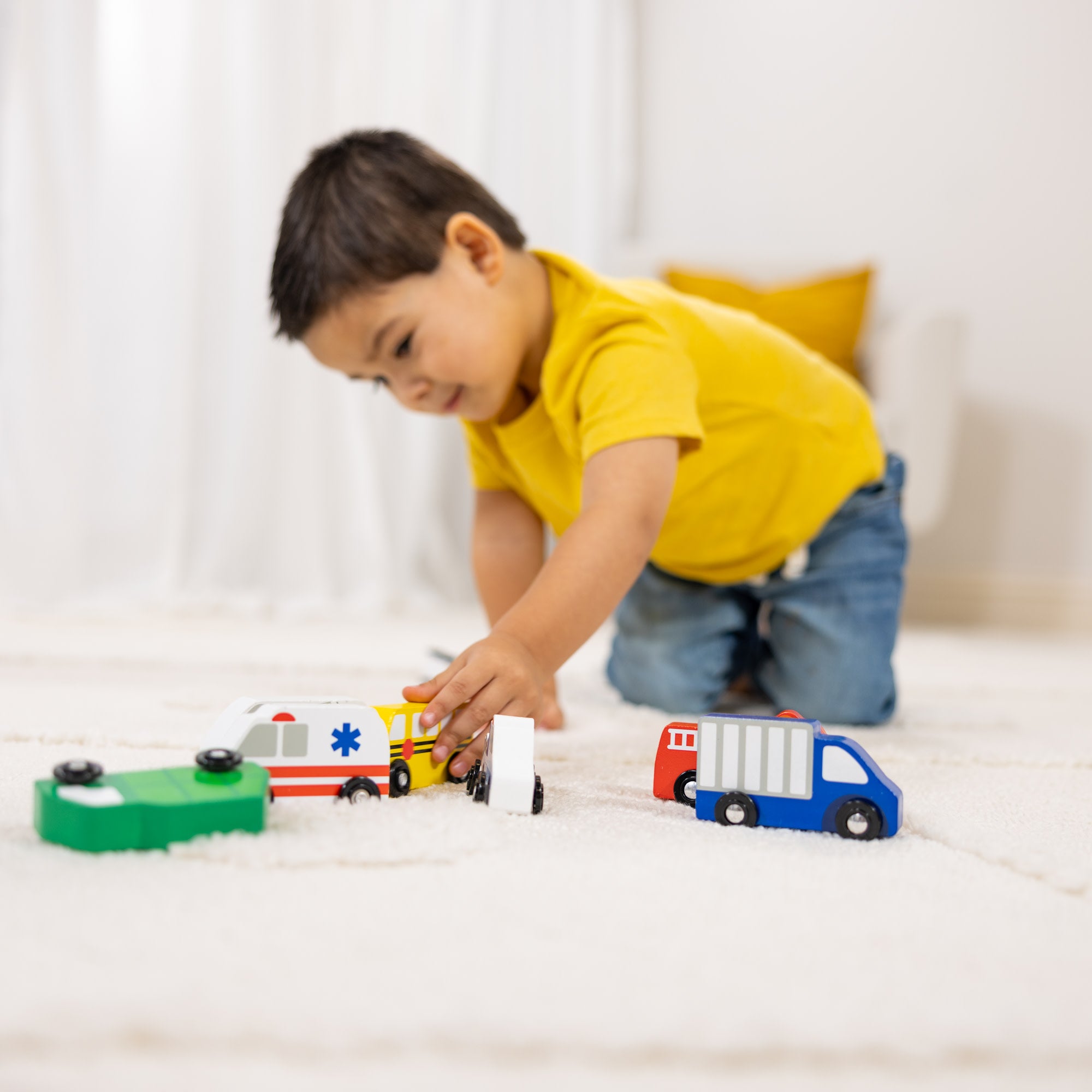 Wooden Town Vehicles Set - Image 2