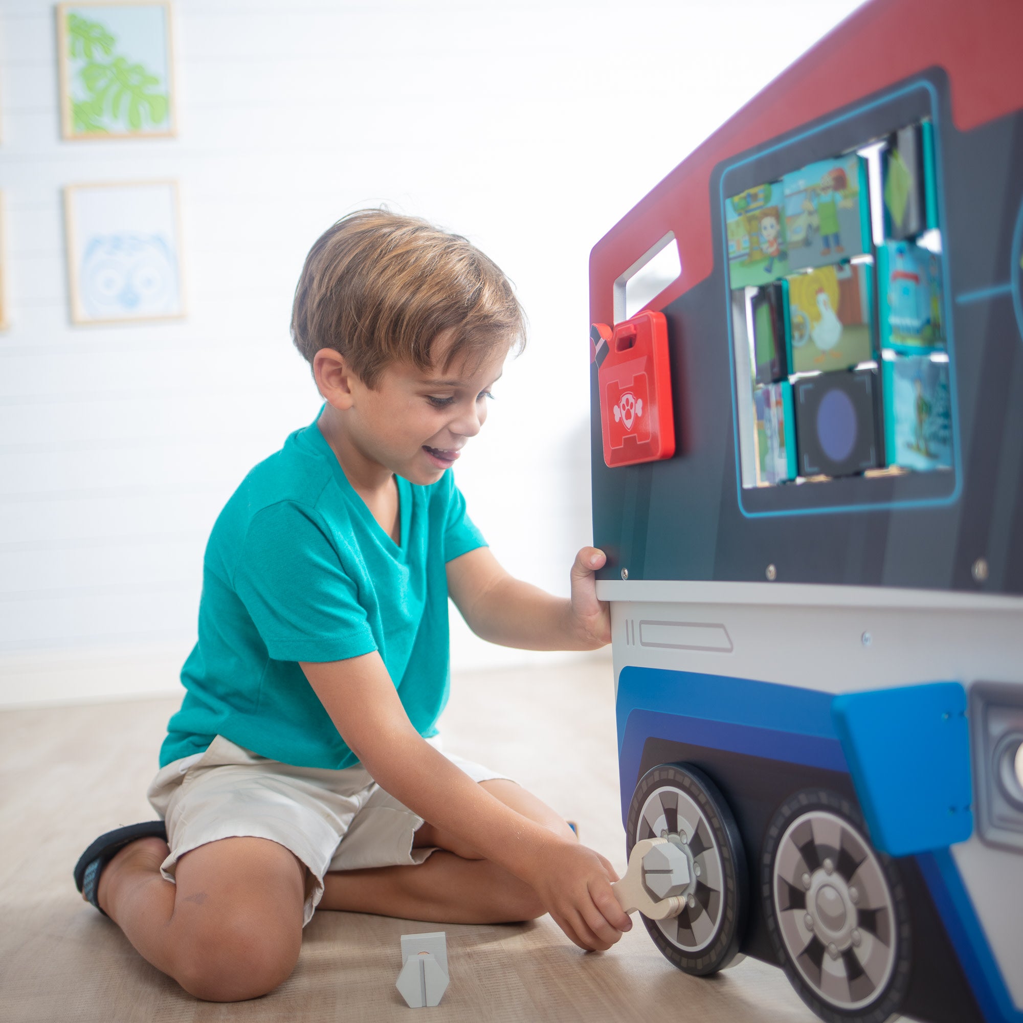 PAW Patrol Wooden PAW Patroller Activity Center - Image 5