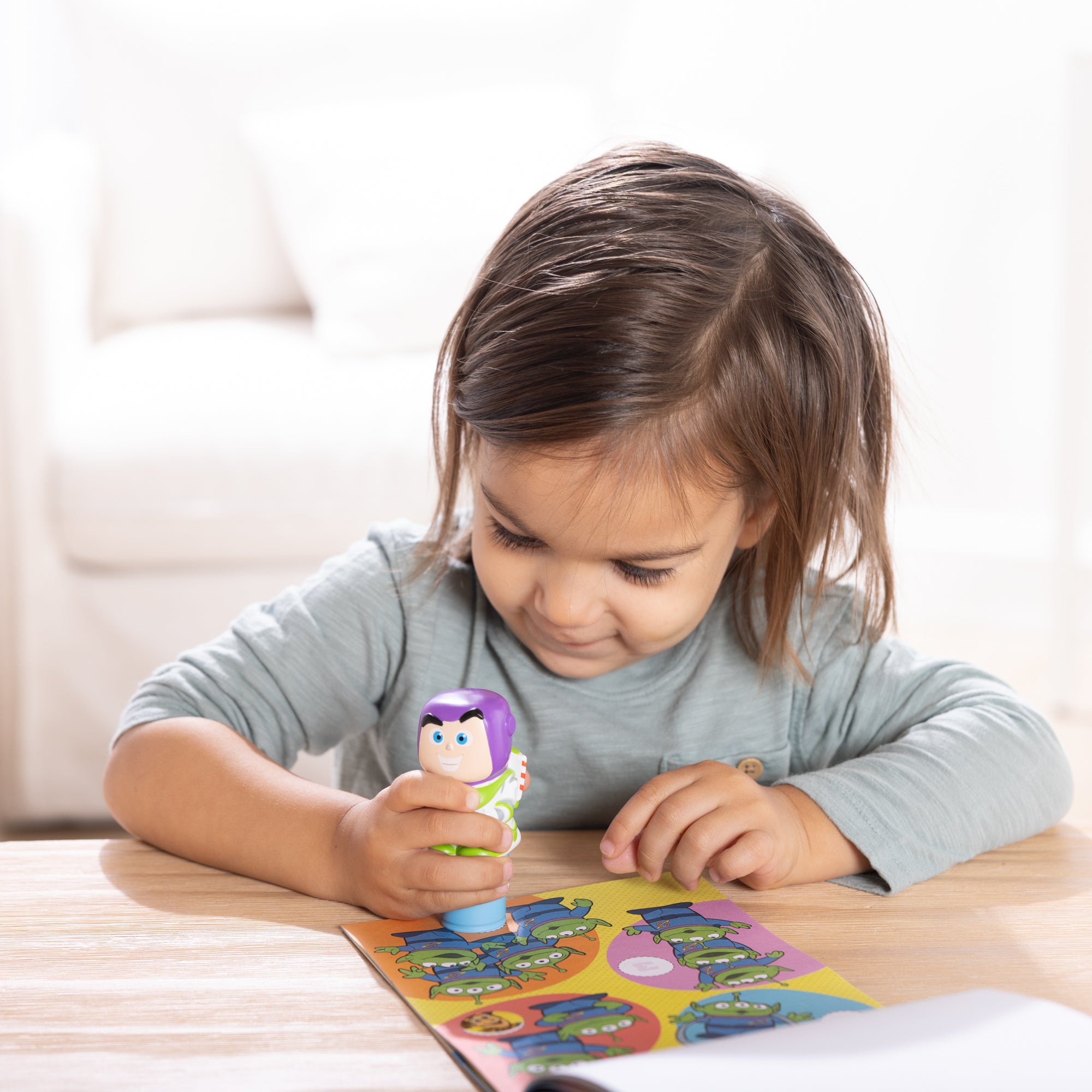 Sticker WOW!? Activity Pad & Sticker Stamper - Buzz Lightyear - Image 2