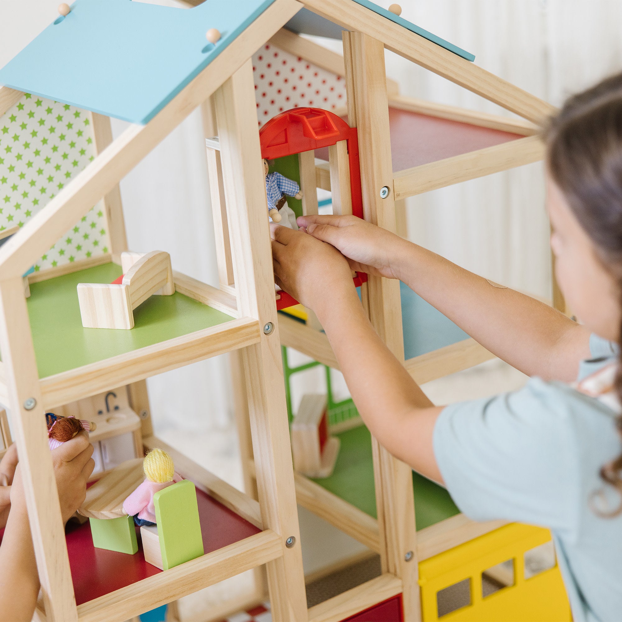 Wooden Hi-Rise Dollhouse - Image 6